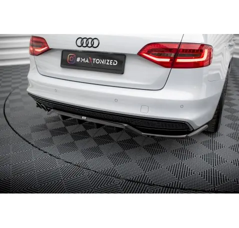 Arriere Splitter (avec une barre verticale) Audi A4 Competition B8 Facelift