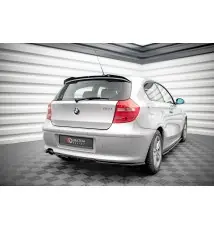 Arriere Splitter (avec une barre verticale) BMW 1 E81 Facelift