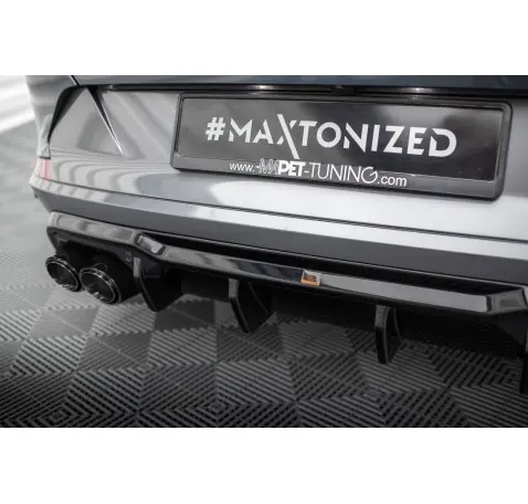 Rajout Du Pare-Chocs Arriere V.3 + Conseils d'échappement Cupra Formentor VZ Mk1 / Mk1 Facelift