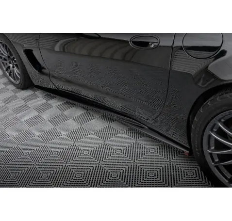 Rajouts Des Bas De Caisse Chevrolet Corvette C5