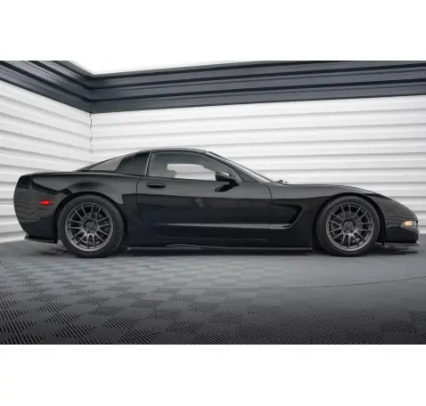 Rajouts Des Bas De Caisse Chevrolet Corvette C5