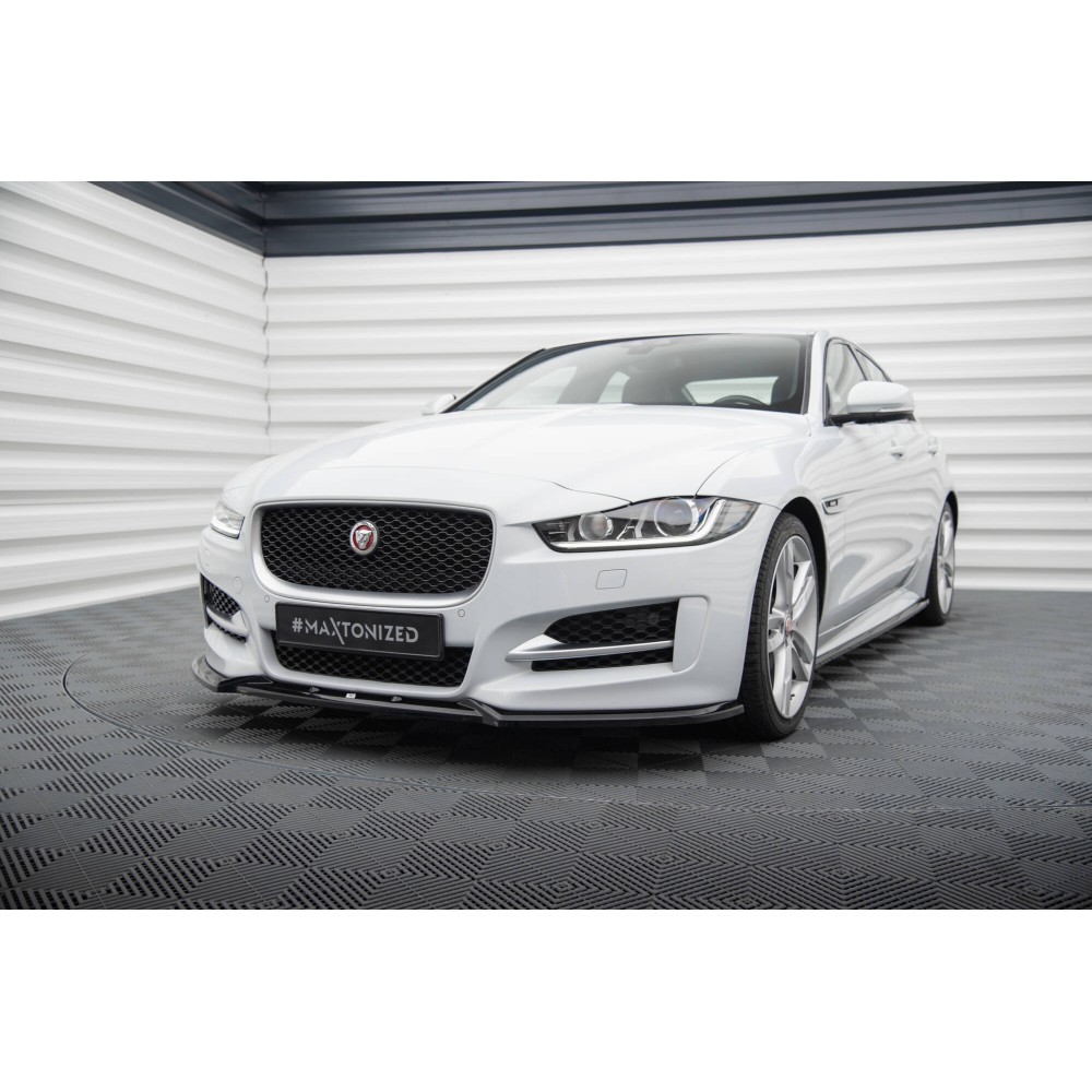 Lame Du Pare-Chocs Avant V.2 Jaguar XE R-Sport X760