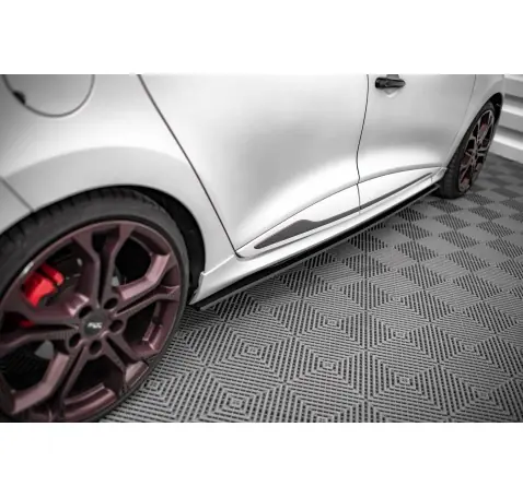 Street Pro Rajouts Des Bas De Caisse Renault Clio RS Mk4