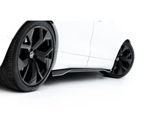 Fibre de Carbone Des Bas De Caisse Audi RSQ8 Mk1