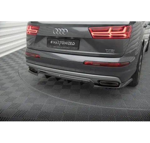 Arriere Splitter (avec une barre verticale) Audi Q7 Mk2