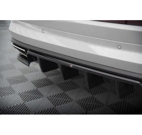 Arriere Splitter (avec une barre verticale) Skoda Kodiaq RS Mk1 / Mk1 Facelift