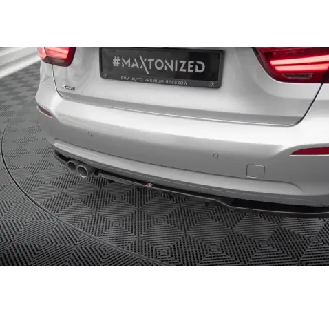 Arriere Splitter (avec une barre verticale) BMW 3 GT F34 Facelift