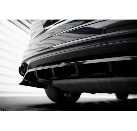 Arriere Splitter (avec une barre verticale) Porsche Cayenne Mk2 Facelift