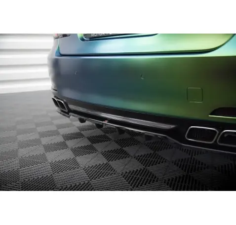 Arriere Splitter (avec une barre verticale) BMW 7 F01