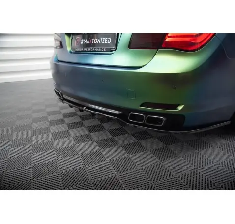 Arriere Splitter (avec une barre verticale) BMW 7 F01