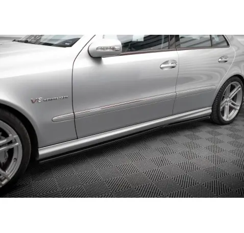 Rajouts Des Bas De Caisse Mercedes-Benz E 55 AMG W211