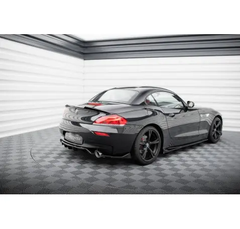 Arriere Splitter (avec une barre verticale) BMW Z4 M-Pack E89 Facelift
