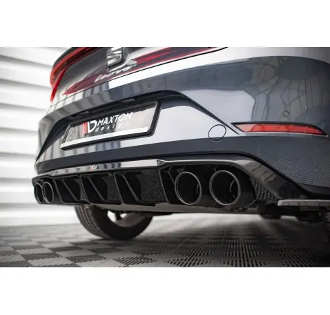 Rajout Du Pare-Chocs Arriere + Faux Pot D'échappement Seat Leon FR Hatchback Mk4