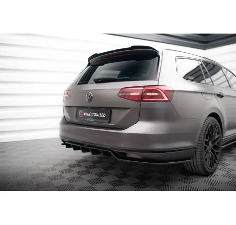 Arriere Splitter (avec une barre verticale) Volkswagen Passat Sedan / Variant B8