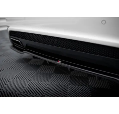 Arriere Splitter (avec une barre verticale) Mercedes-Benz A45 AMG W176