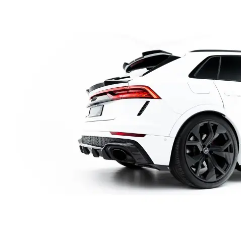 Set of Prepreg Carbon Splitters Audi RSQ8 Mk1