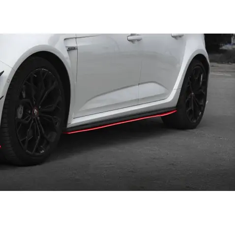 Rajouts Des Bas De Caisse V.2 Renault Megane RS Mk4