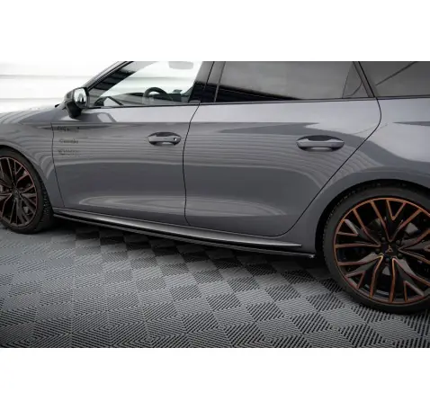 Rajouts Des Bas De Caisse Cupra Leon Aero Mk1