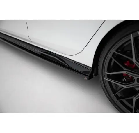 Rajouts Des Bas De Caisse Volkswagen Golf GTI / GTE / GTI Clubsport / GTD / R-Line Mk8