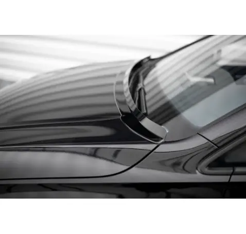 Capot extension Volkswagen Golf Mk8