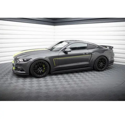 Street Pro Rajouts Des Bas De Caisse Ford Mustang GT Mk6