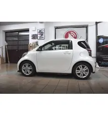 Rajouts Des Bas De Caisse Toyota IQ