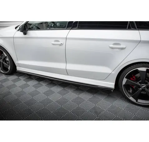 Rajouts Des Bas De Caisse V.2 Audi RS3 Sedan 8V Facelift
