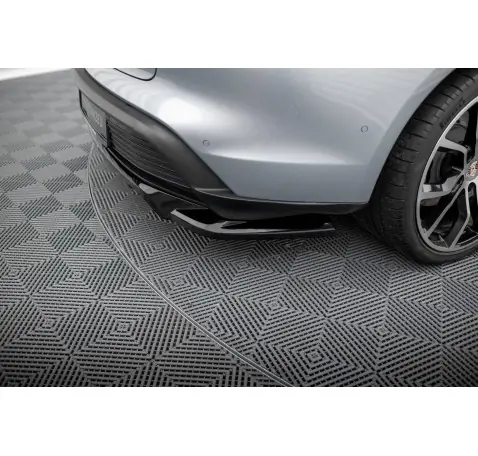 Arriere Splitter (avec une barre verticale) Porsche Taycan / Taycan 4 / Taycan 4S / Taycan GTS Mk1