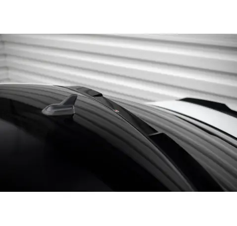 Le prolongement de la lunette arrière Volkswagen Passat GT B8 Facelift USA