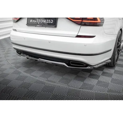 Arriere Splitter (avec une barre verticale) Volkswagen Passat GT B8 Facelift USA