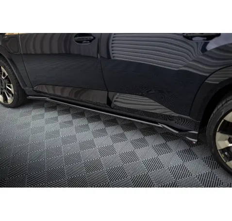 Rajouts Des Bas De Caisse BMW XM G09