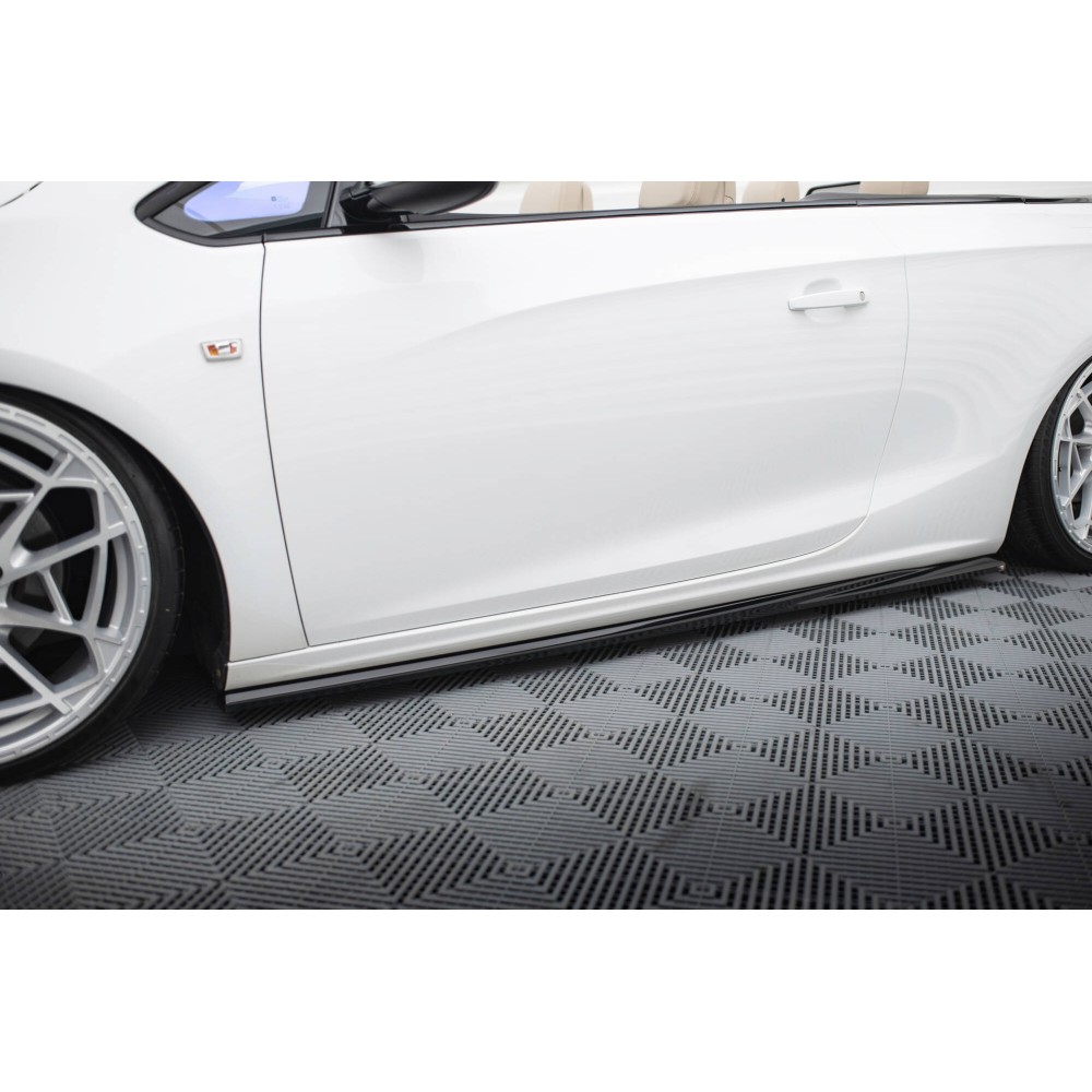 Rajouts Des Bas De Caisse Opel Cascada