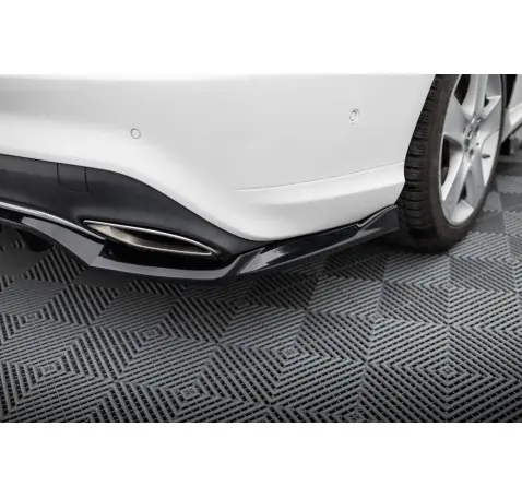 Arriere Splitter (avec une barre verticale) Mercedes-Benz CLA C117 Facelift