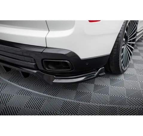 Arriere Splitter (avec une barre verticale) Rolls Royce Cullinan