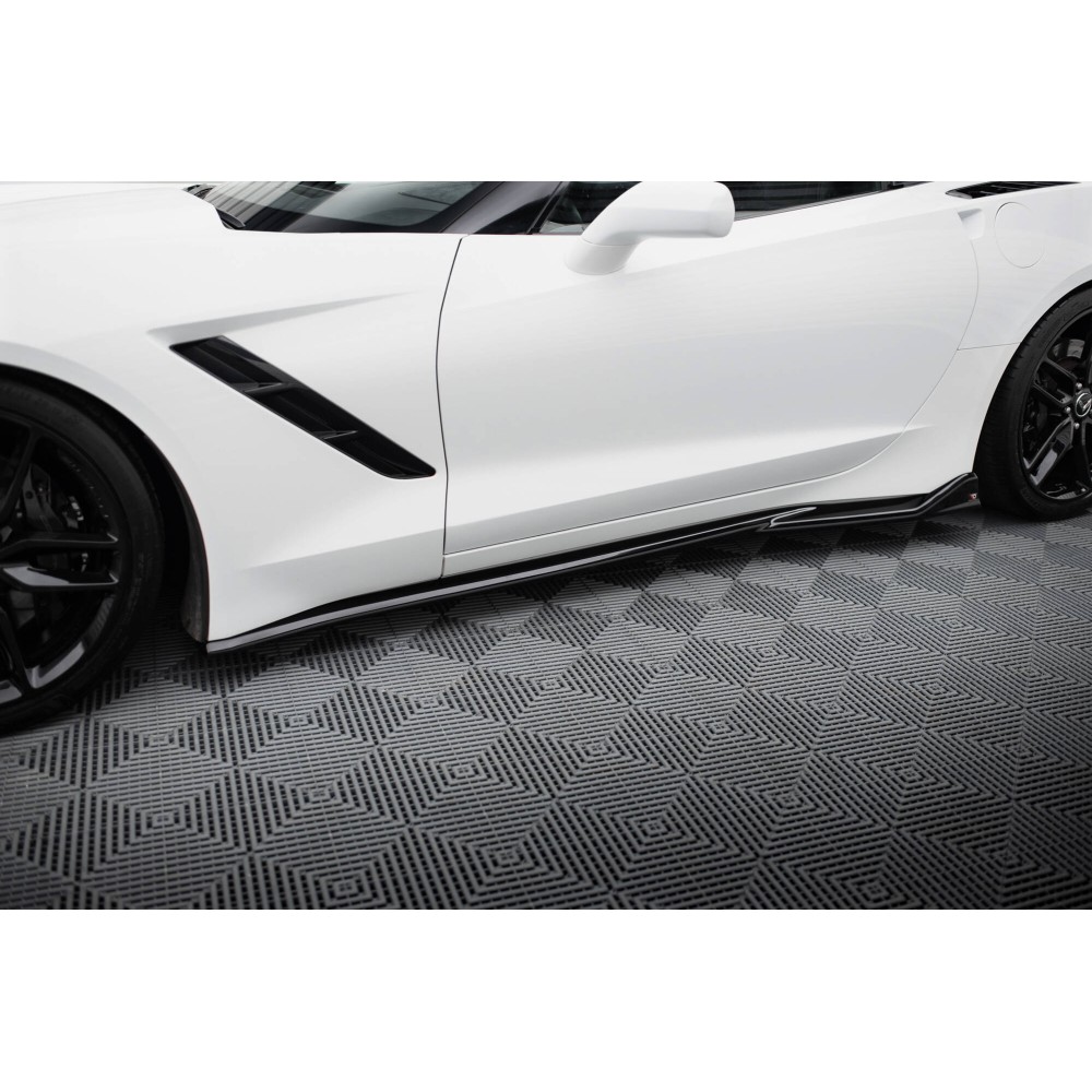 Rajouts Des Bas De Caisse V.2 Chevrolet Corvette Stingray C7