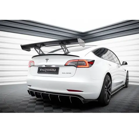Carbon Spoiler Tesla Model 3