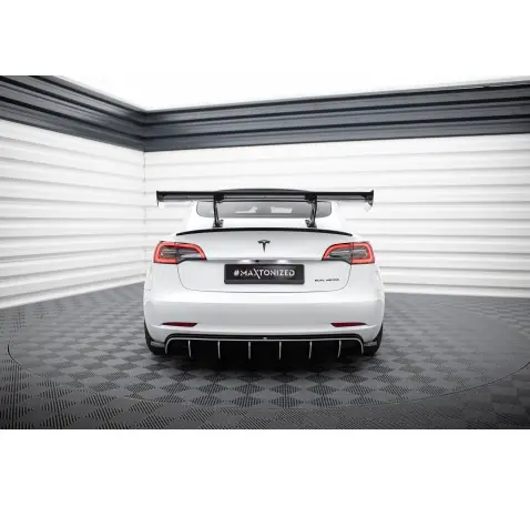 Carbon Spoiler Tesla Model 3