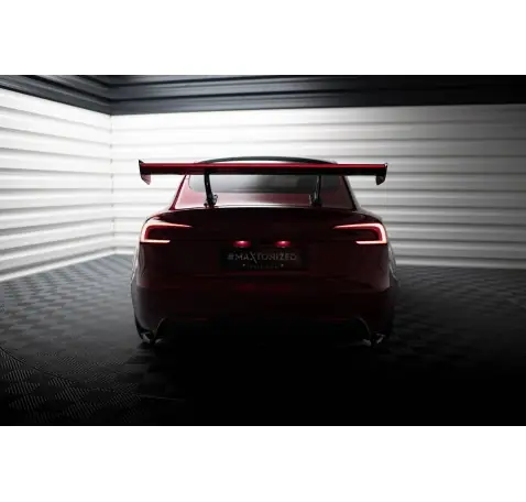 Carbon Spoiler + LED Tesla Model 3 Carbon Spoiler + LED Tesla Model 3