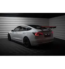Carbon Spoiler + LED Tesla Model 3