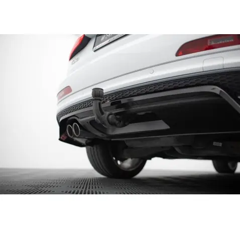 Arriere Splitter (avec une barre verticale) Audi Q3 S-line 8U
