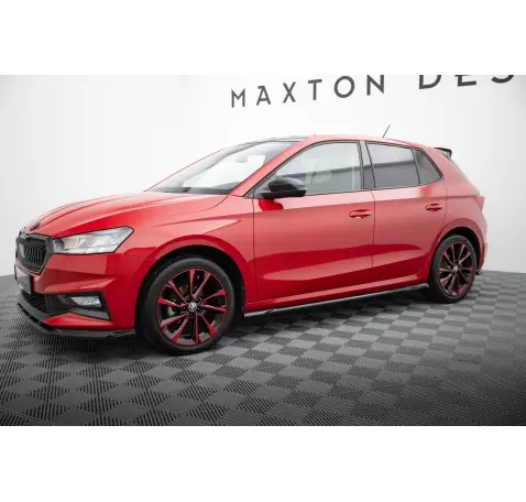 Rajouts Des Bas De Caisse Skoda Fabia Mk4