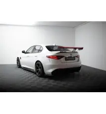 Carbon Spoiler + LED Alfa Romeo Giulia Quadrifoglio