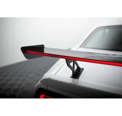Carbon Spoiler + LED Dodge Challenger Mk3