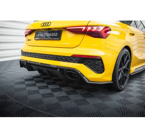 Set od Prepreg Carbon Splitters Audi RS3 8Y Sportback