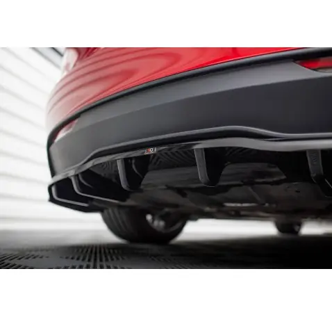 Arriere Splitter (avec une barre verticale) V.2 Tesla Model 3 Project Highland(Facelift)