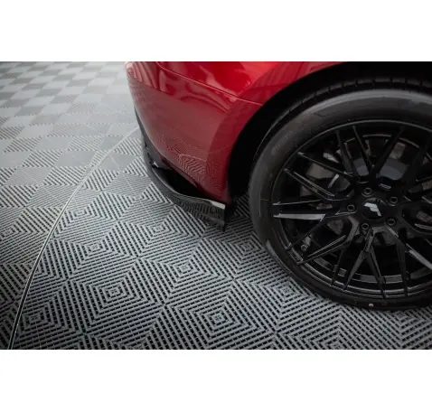 Arriere Splitter (avec une barre verticale) V.1 Tesla Model 3 Project Highland(Facelift)