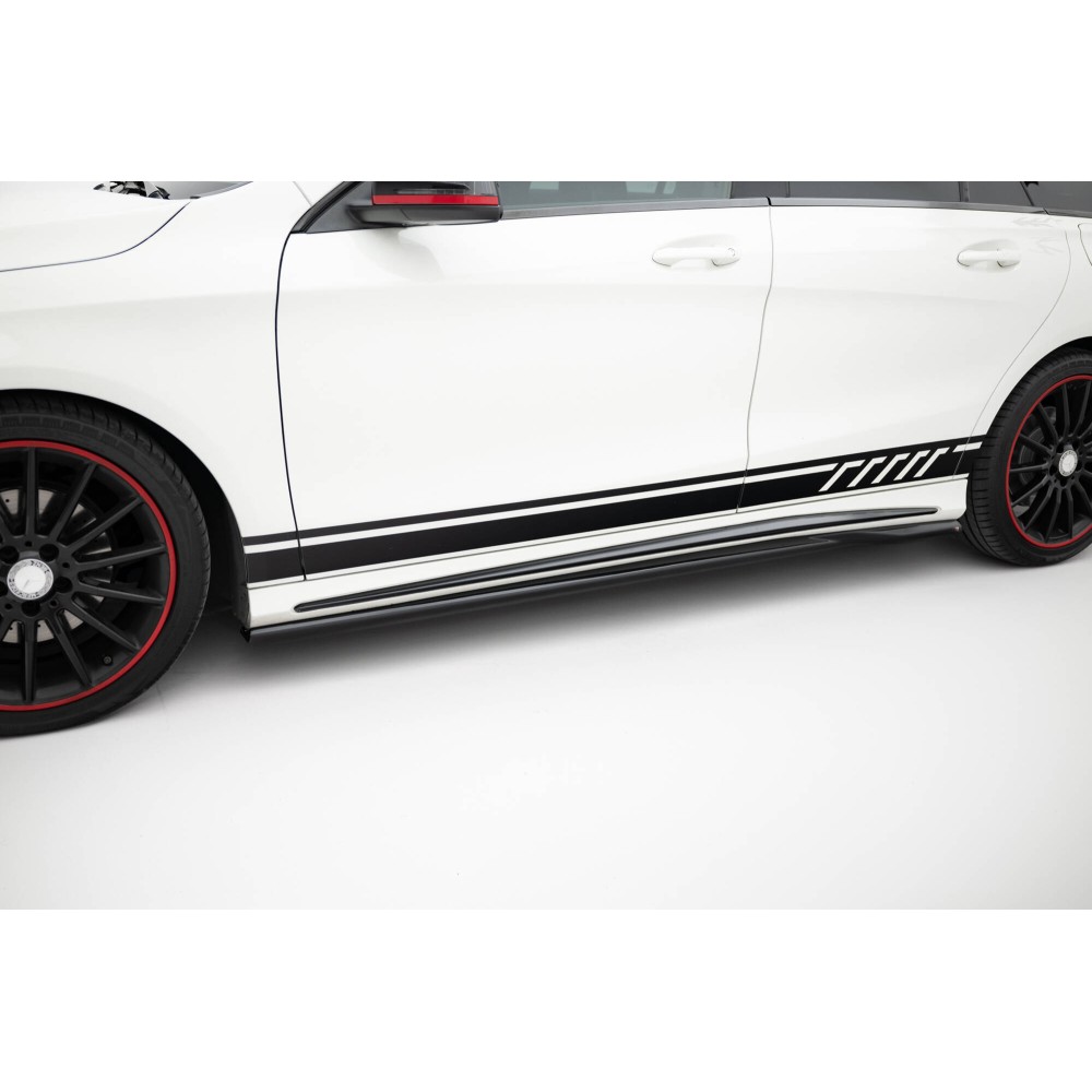 Rajouts Des Bas De Caisse Mercedes-Benz CLA AMG-Line C117