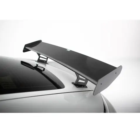 Carbon Spoiler With Internal Brackets Uprights V.2 + LED Porsche 718 Cayman 982c