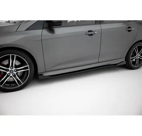 Street Pro Rajouts Des Bas De Caisse + Flaps Ford Focus ST Mk3 Facelift Street Pro Rajouts Des Bas De Caisse + Flaps Ford Focus ST Mk3 Facelift