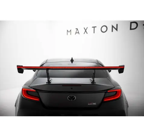 Carbon Spoiler With Internal Brackets Uprights + LED Toyota GR86 / Subaru BRZ Mk2